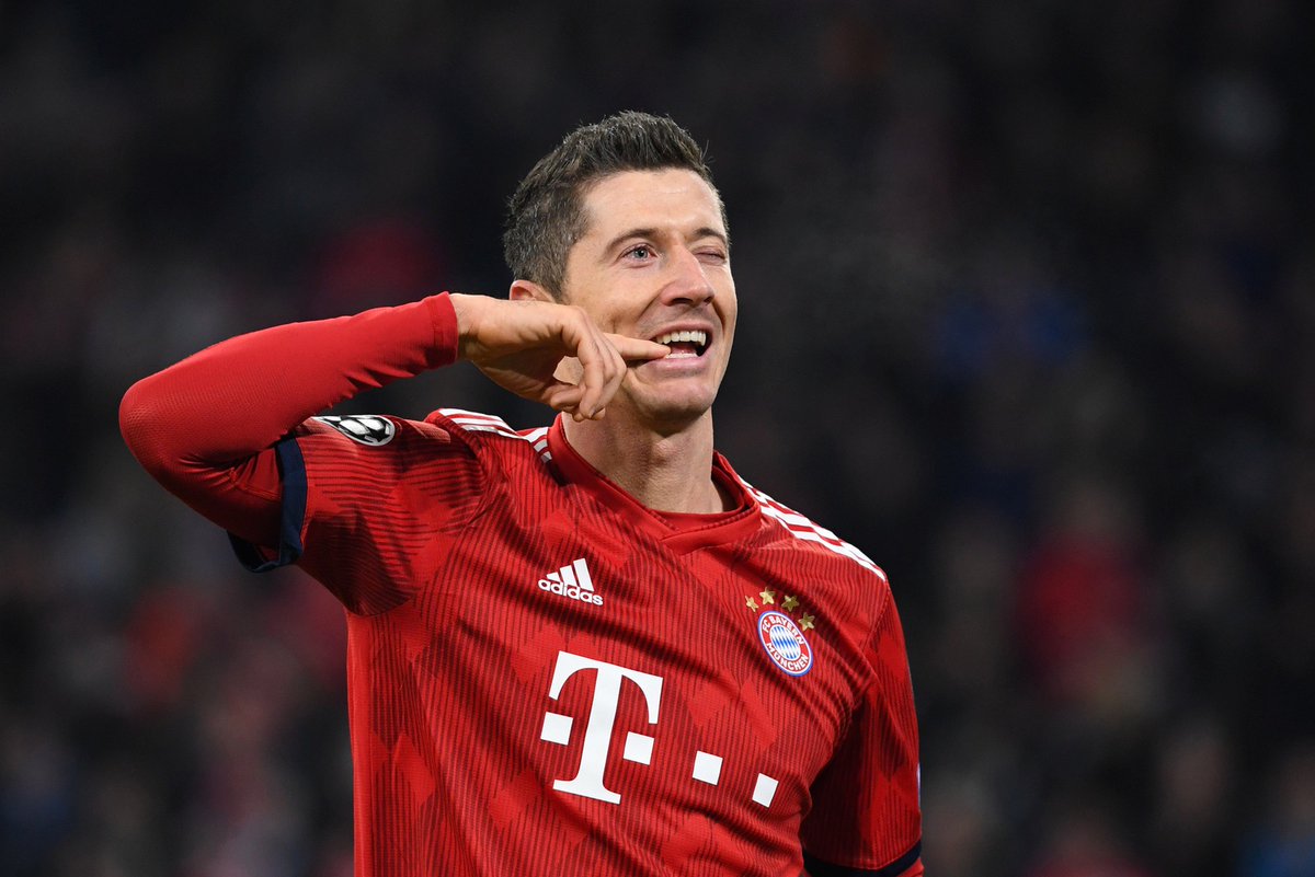 德甲半场：布兰特破门，吉拉西倒地未判点，多特1-0霍芬海姆（德甲上半场：布兰特建功，吉拉西倒地未判点球，多特暂1-0领先霍芬海姆）